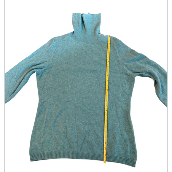 Charter Club - Luxury 100% Cashmere Green Turtle Neck Sweater - Size Large - EUC - Picture 7 of 8